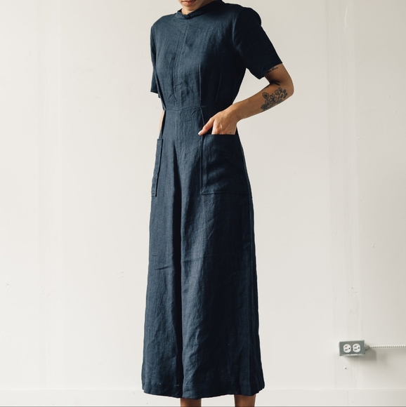 7115 by Szeki Mandarin Jumpsuit Navy XS - Picture 2 of 9